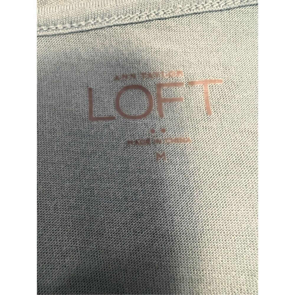 Ann Taylor Loft Top - Picture 3 of 4